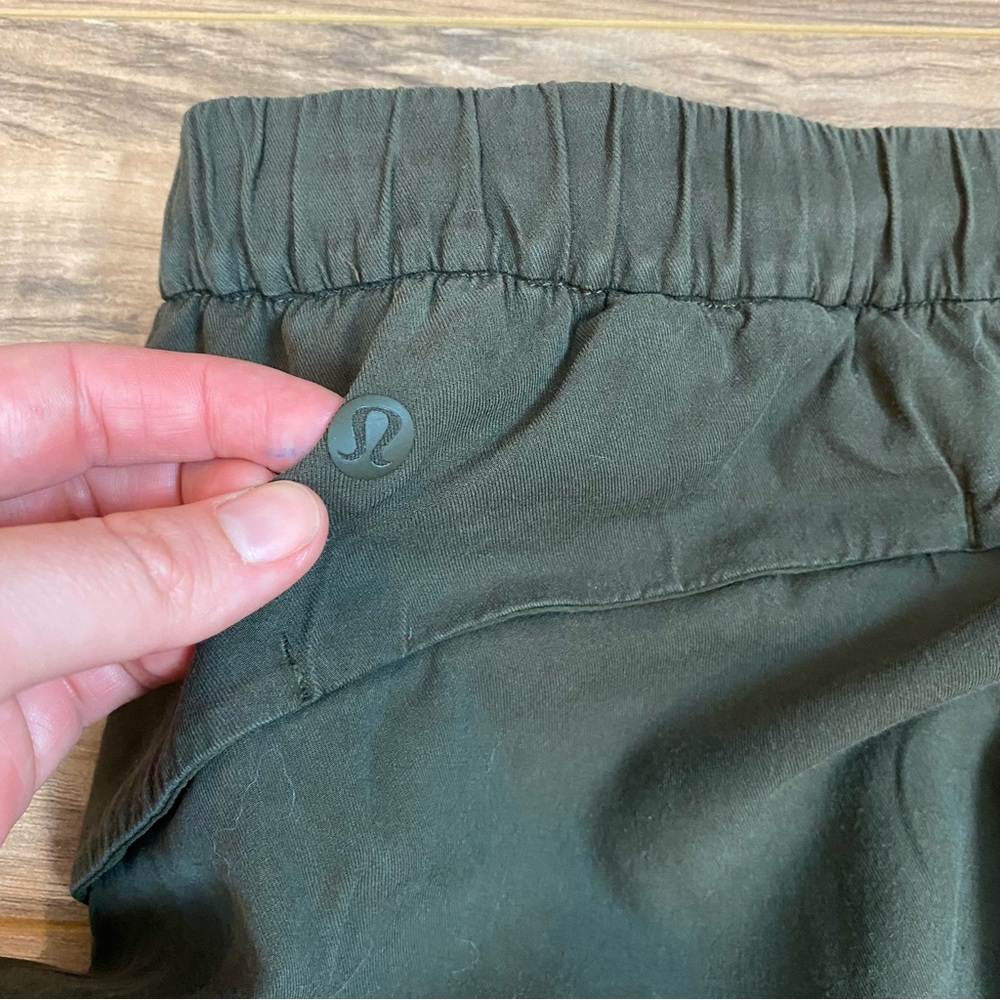 Lululemon Essential Affinity Jogger Women's 8 Color Green - Picture 13 of 14